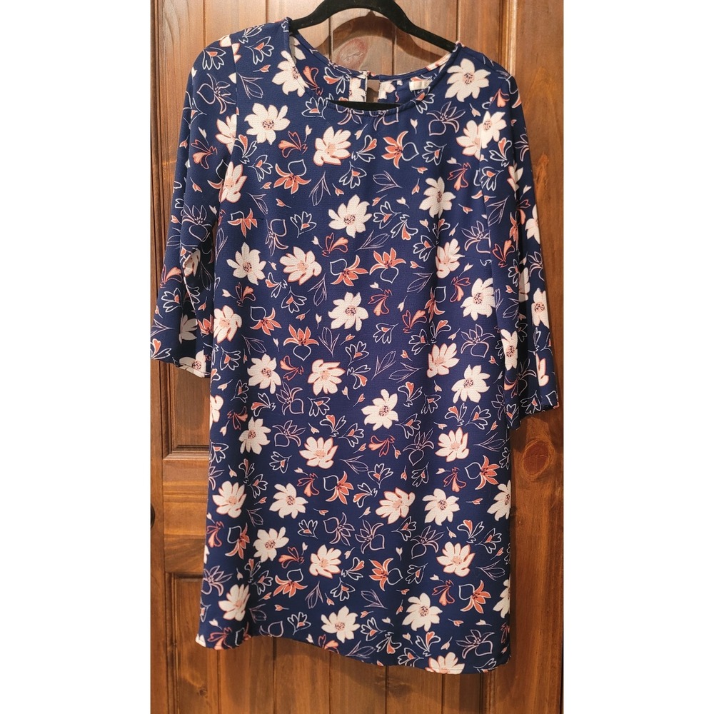 C&E Floral Shift Dress Blue Pink Cutout Back 3/4 Sleeve Casual